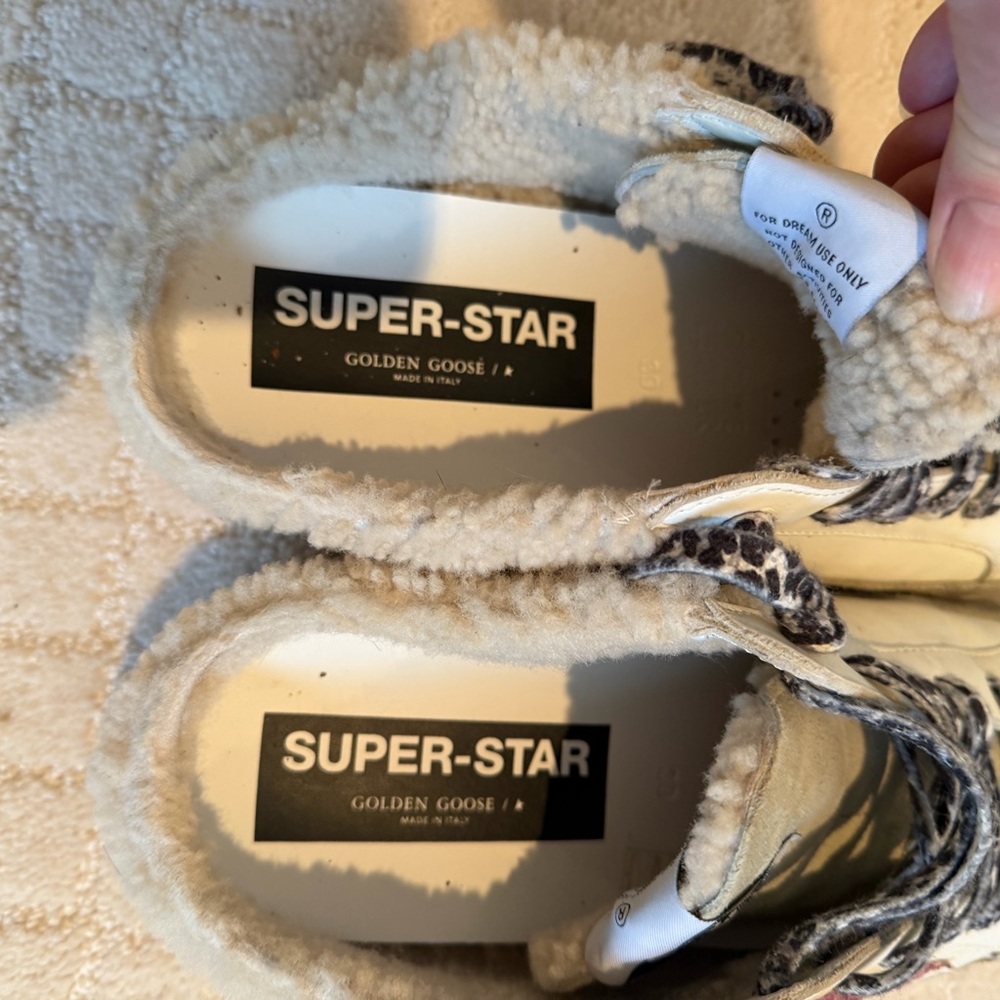 Golden Goose Athletic Shoes with Pink Star and Cream Lining - Picture 5 of 9
